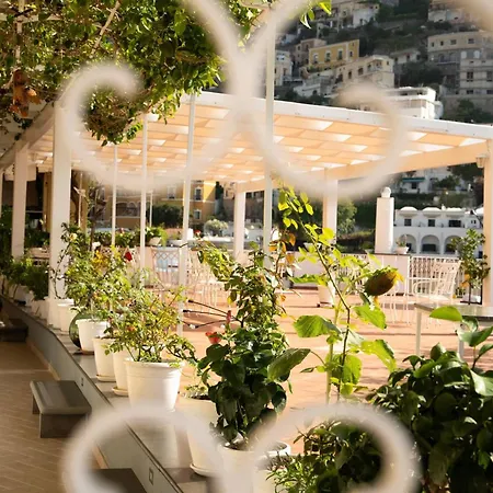 Esclusiva Con Vista Panoramica Su * Positano