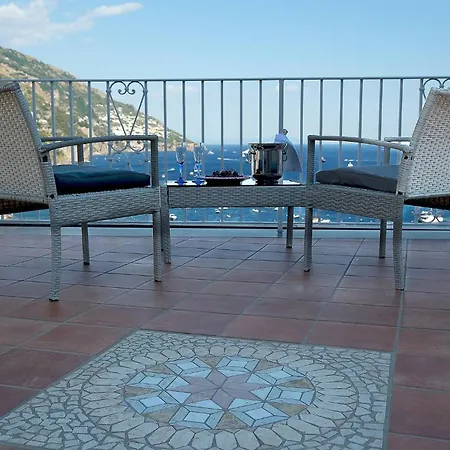Esclusiva Con Vista Panoramica Su Villa *